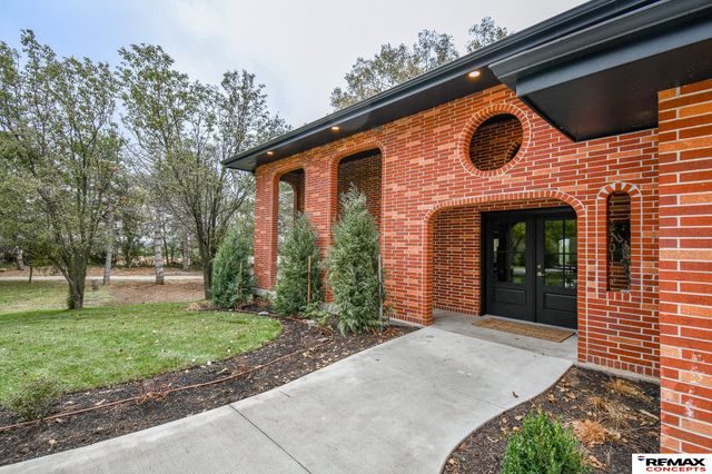 4701 W Deercrest Drive, Denton, NE 68339