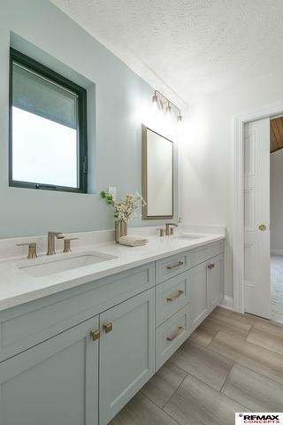 4701 W Deercrest Drive, Denton, NE 68339