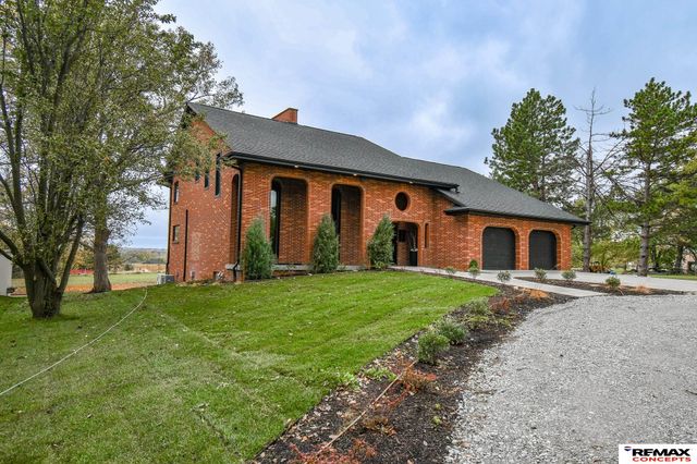 4701 W Deercrest Drive, Denton, NE 68339