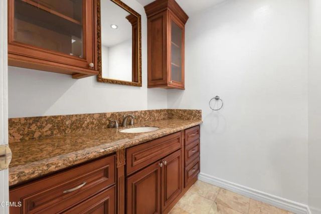 3480 Barham Boulevard 208, Los Angeles, CA 90068