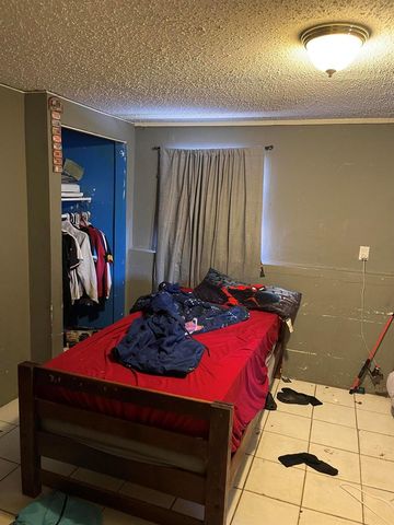 4108 Greenwood Avenue, West Palm Beach, FL 33407