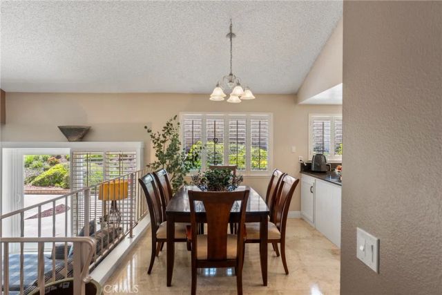 1517 Conestoga Court, Redlands, CA 92373
