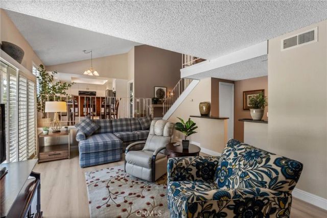 1517 Conestoga Court, Redlands, CA 92373