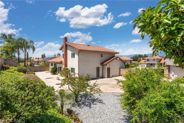 1517 Conestoga Court, Redlands, CA 92373