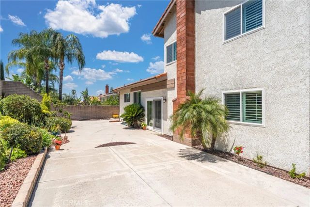 1517 Conestoga Court, Redlands, CA 92373
