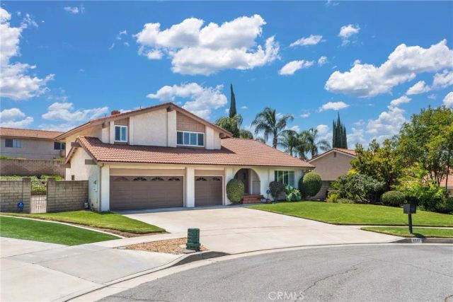 1517 Conestoga Court, Redlands, CA 92373