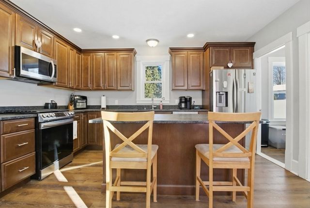 35 Hollis Street 1, Pepperell, MA 01463