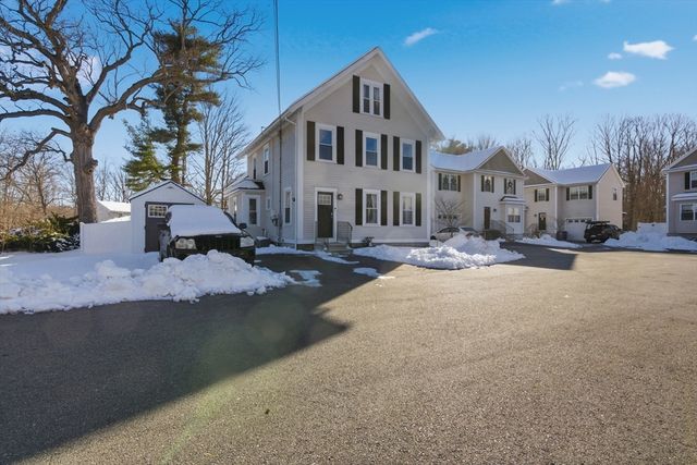 35 Hollis Street 1, Pepperell, MA 01463