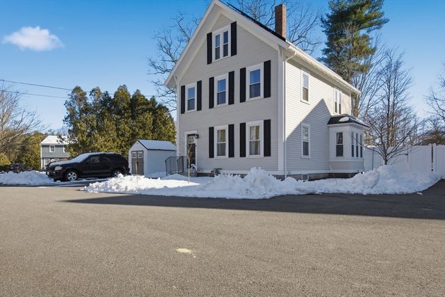 35 Hollis Street 1, Pepperell, MA 01463