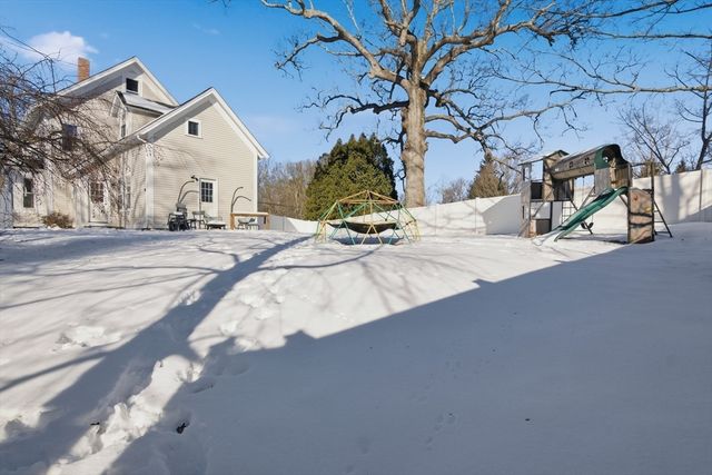 35 Hollis Street 1, Pepperell, MA 01463