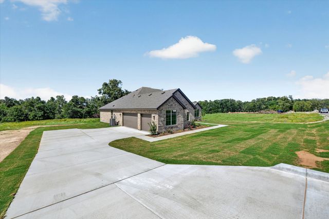 409 McAlpine, Springtown, TX 76023