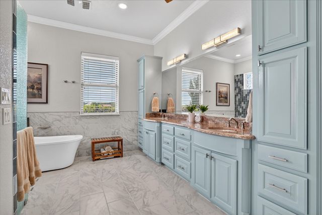 2312 Marseilles Court, Granbury, TX 76048