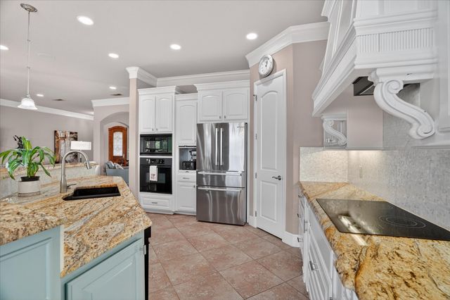 2312 Marseilles Court, Granbury, TX 76048