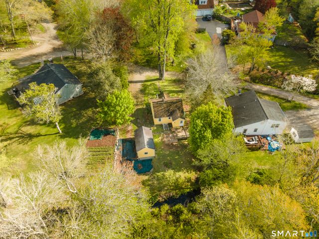 1007 Long Cove Road, Ledyard, CT 06335