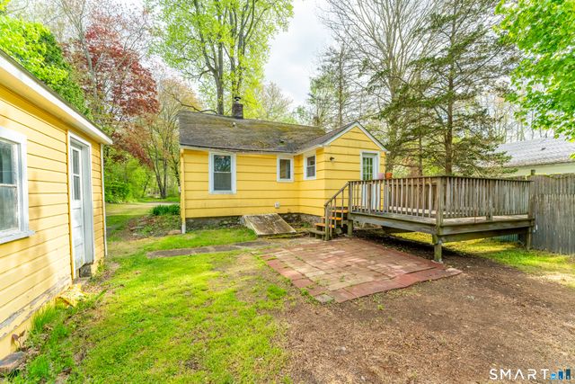 1007 Long Cove Road, Ledyard, CT 06335