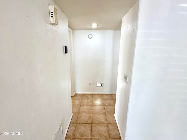1333 E MORTEN Avenue 128, Phoenix, AZ 85020