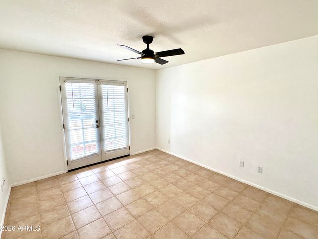 1333 E MORTEN Avenue 128, Phoenix, AZ 85020