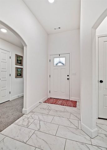 5338 Clear Springs Avenue, Springdale, AR 72762