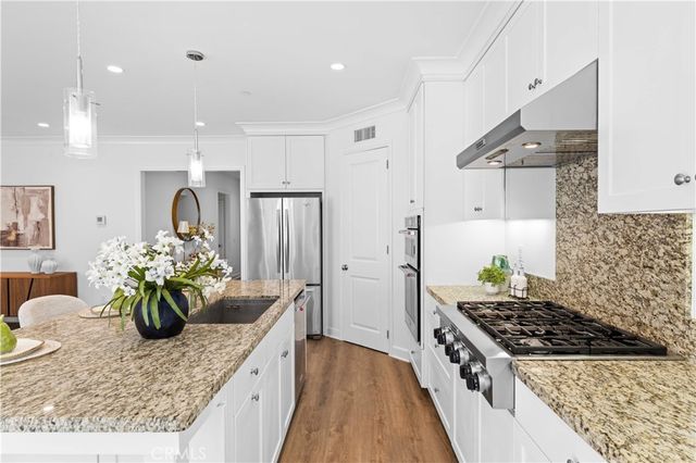 51 Painted Sky, Irvine, CA 92602