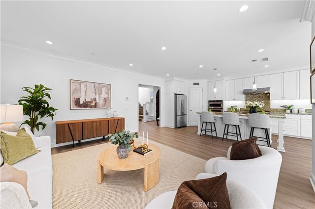 51 Painted Sky, Irvine, CA 92602