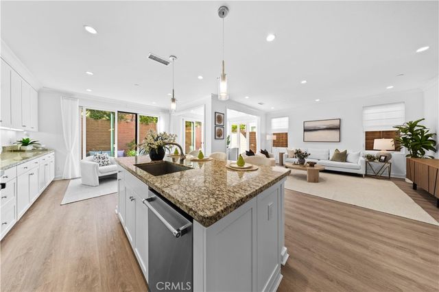 51 Painted Sky, Irvine, CA 92602