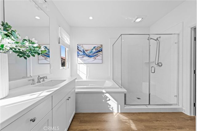 51 Painted Sky, Irvine, CA 92602