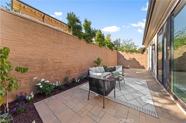 51 Painted Sky, Irvine, CA 92602