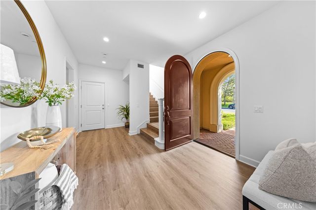 51 Painted Sky, Irvine, CA 92602