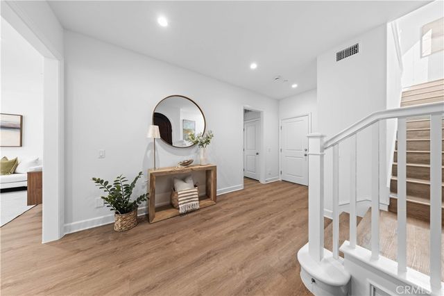 51 Painted Sky, Irvine, CA 92602