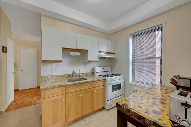 1 Remsen Road 1F, Yonkers, NY 10710