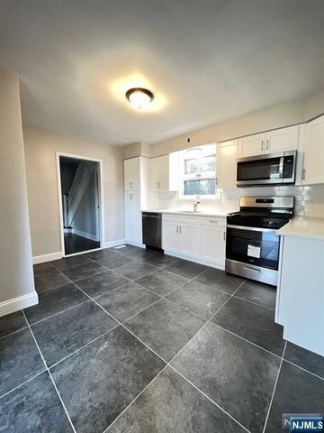 176 Oakwood Avenue, North Haledon, NJ 07508