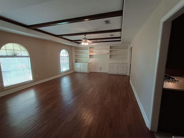 3572 Madeira Dr, Baton Rouge, LA 70810