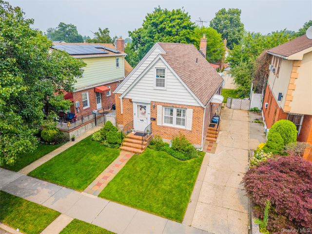 8007 250th Street, Bellerose, NY 11426
