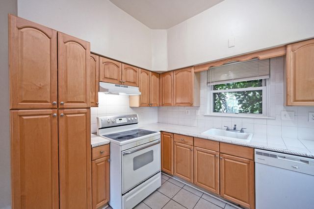 2032 Greenup Street, Covington, KY 41014