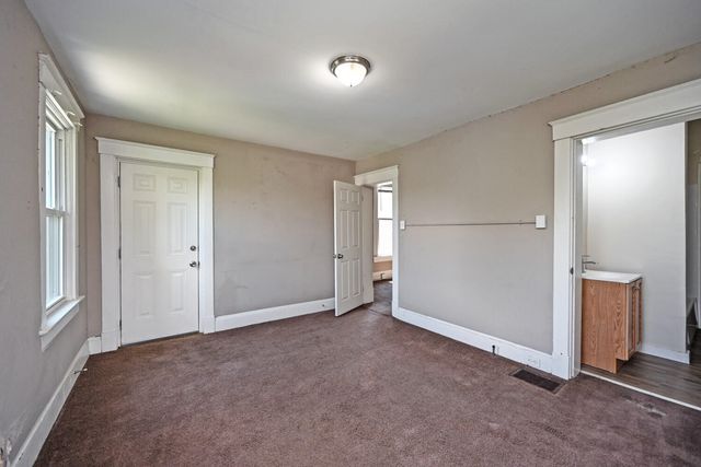 2032 Greenup Street, Covington, KY 41014