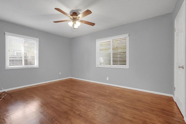 6516 N Pershing Ave, Stockton, CA 95207