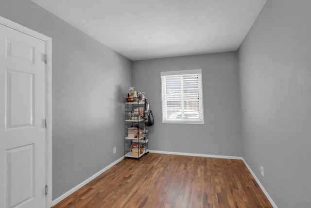 6516 N Pershing Ave, Stockton, CA 95207