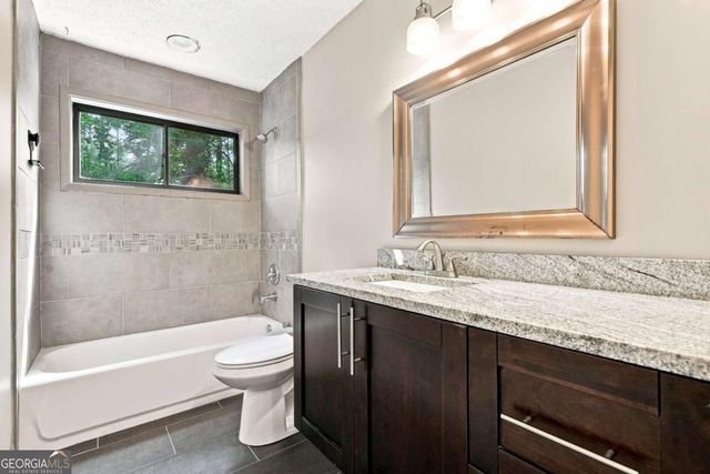 8810 North Mount Drive, Alpharetta, GA 30022