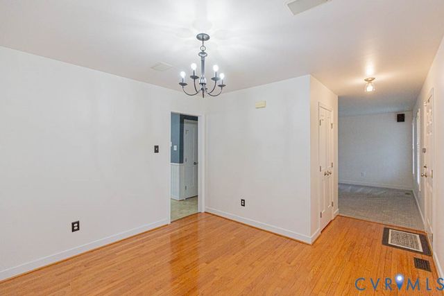 154 Black Creek Ln, Aylett, VA 23009