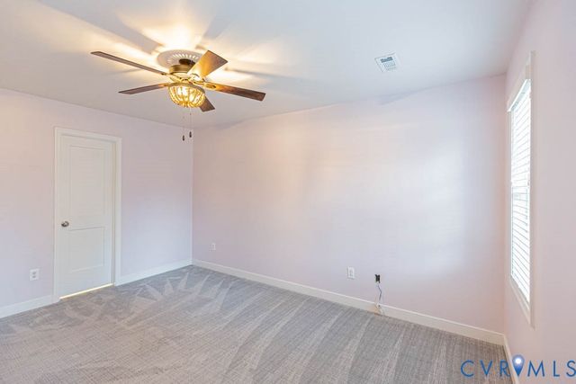 154 Black Creek Ln, Aylett, VA 23009