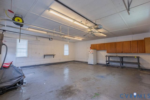 154 Black Creek Ln, Aylett, VA 23009