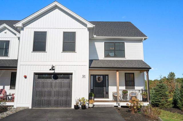 12 Founders Sq Unit A, Greenland, NH 03840