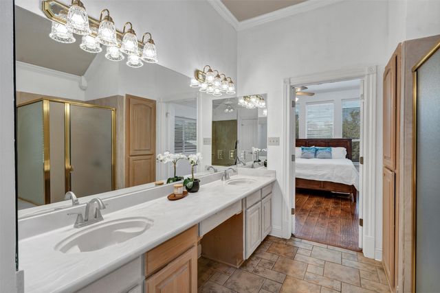 504 Hoover Road, Burleson, TX 76028
