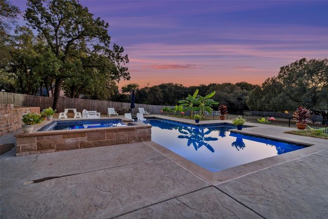 504 Hoover Road, Burleson, TX 76028