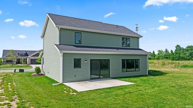 11132 Carob Thorn Trail, Roanoke, IN 46783