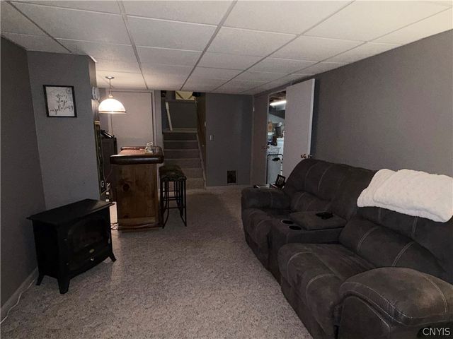 8269 Honeysuckle Drive, Clay, NY 13090