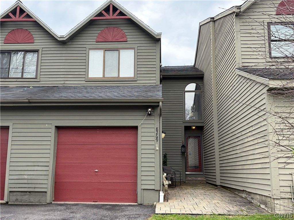 8269 Honeysuckle Drive, Clay, NY 13090
