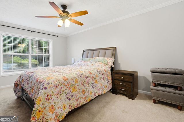1402 N Crossing Drive NE, Atlanta, GA 30329