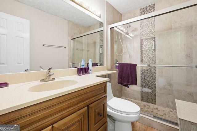 1402 N Crossing Drive NE, Atlanta, GA 30329