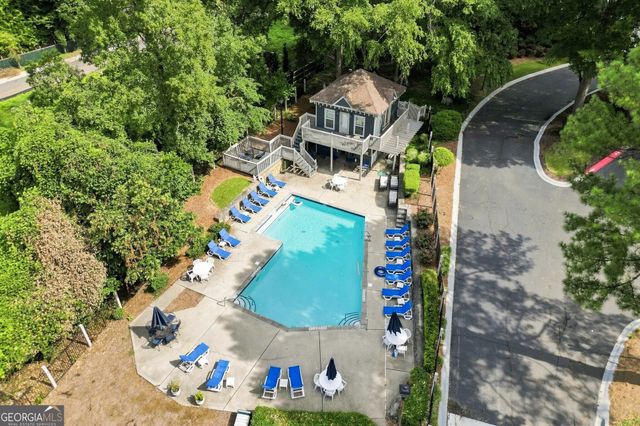 1402 N Crossing Drive NE, Atlanta, GA 30329